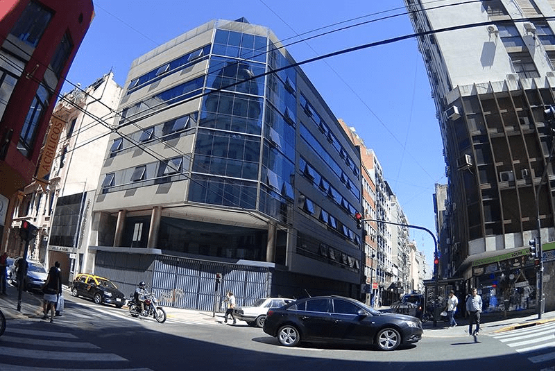 INSTITUTO PRIVADO DE LA CAMARA ARGENTINA DE COMERCIO y SERVICIOS