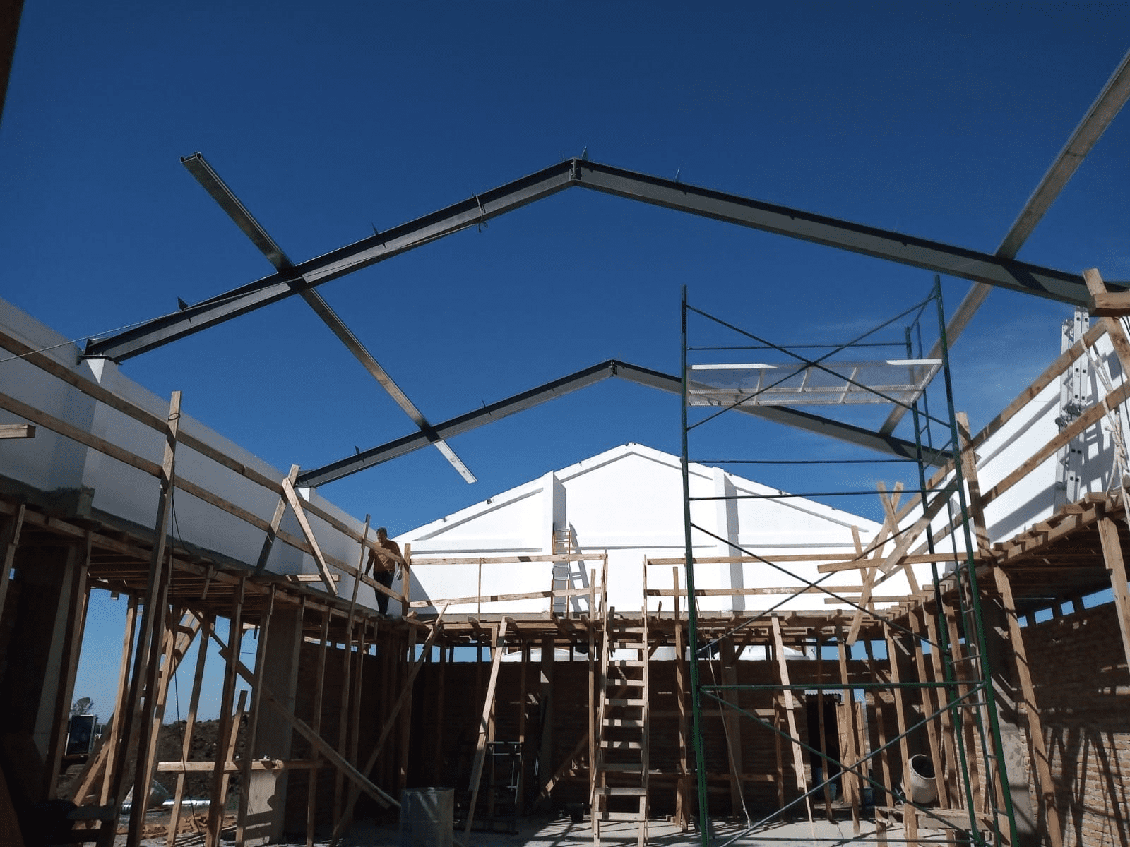 CAT LARROQUE - ENTRE RIOS